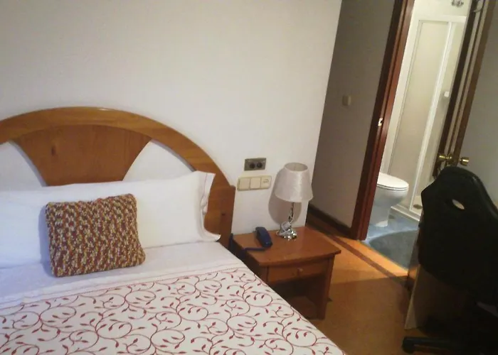 Continental 3* Vigo